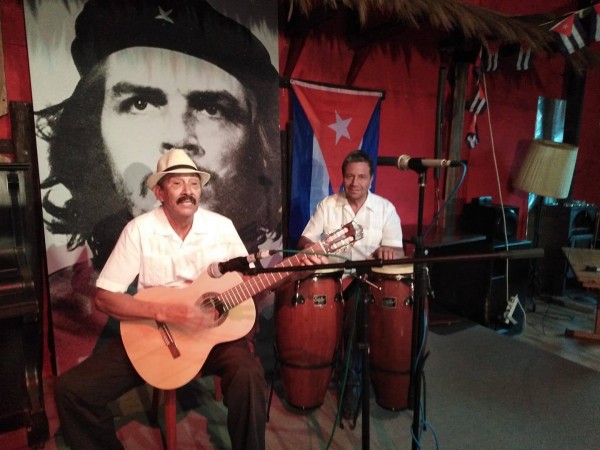 Nuits Boréales – Peña Latina