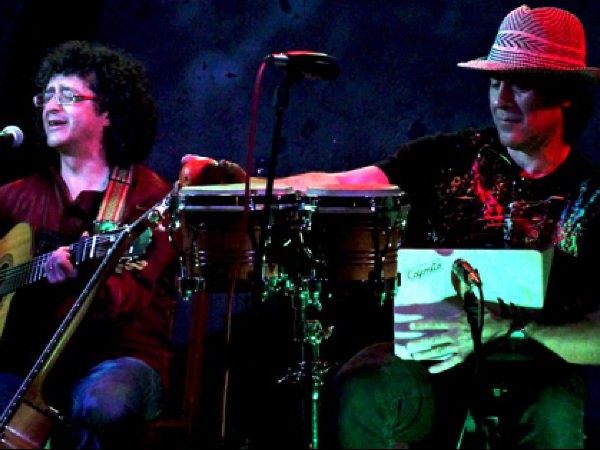 Nuits Boréales – William Fierro & Hoover Zamora