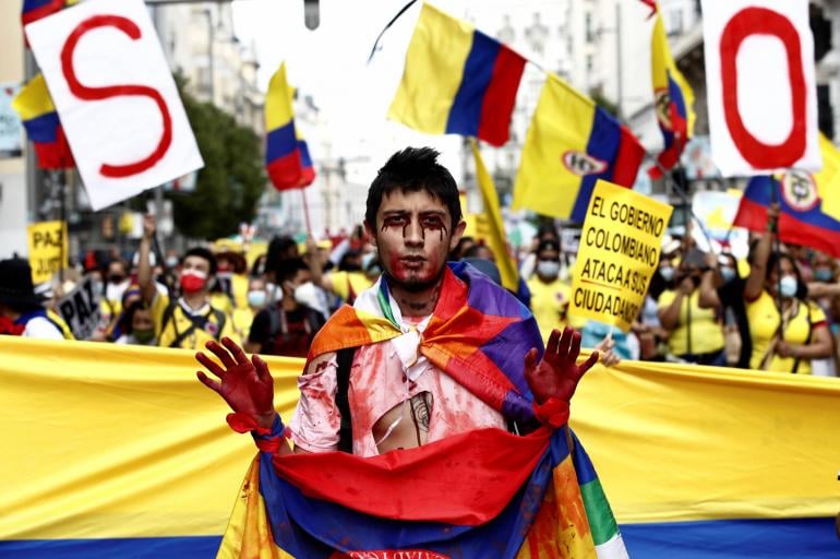 Resistencia artistica en Colombia – ATTENTION: LA SOIRÉE SE DÉROULE A PÔLE SUD EN RAISON DE LA PLUIE